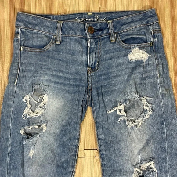 American Eagle Distressed Stretch Jegging Women's Size 2 - Picture 3 of 9